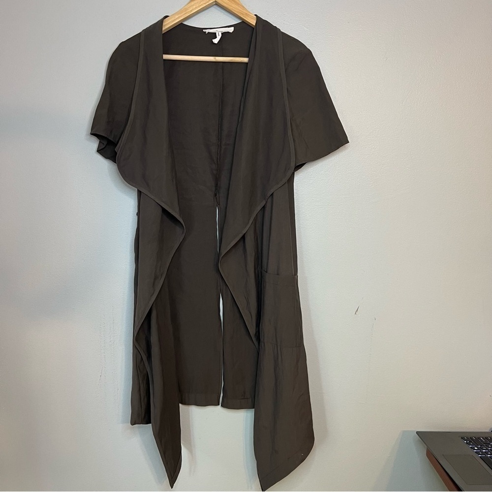 BCBGEneration Open Front Sleeveless Jacket Brown Sz XS Split Gothic Boho Hippie